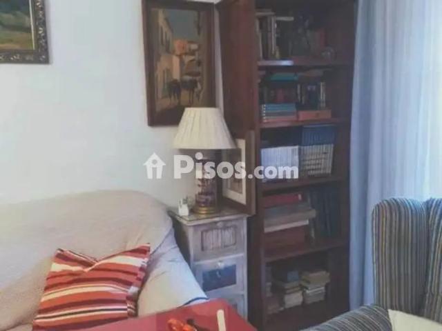 Piso en alquiler en Centro Calzada