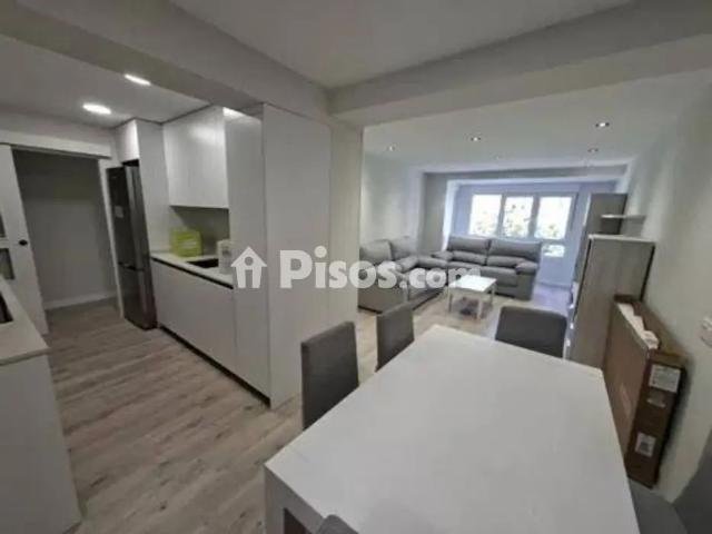 Piso en alquiler en Centro Casco Histórico