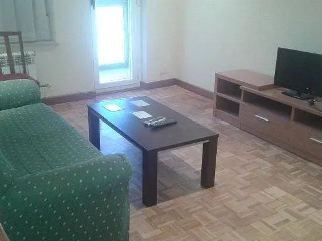 Piso en alquiler en Centro Casco Histórico