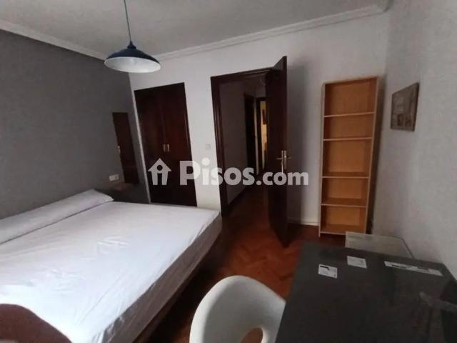 Piso en alquiler en Centro Casco Histórico
