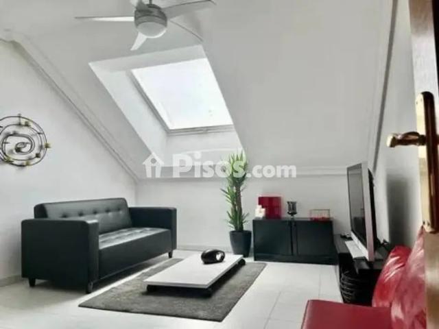 Piso en alquiler en Centro Casco Histórico