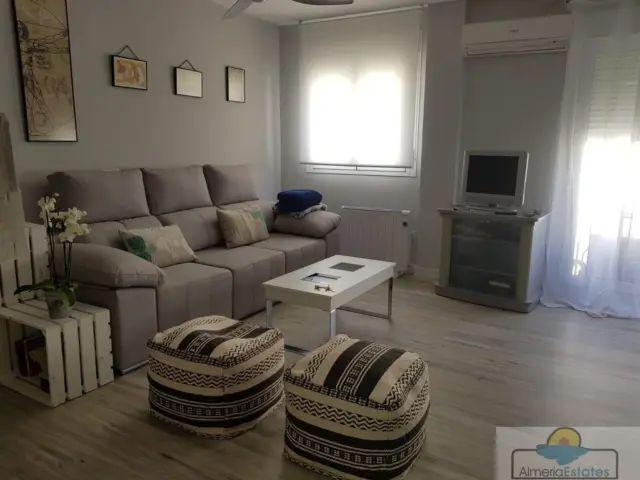 Piso en alquiler en Centro Pueblo