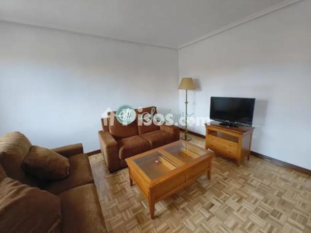 Piso en alquiler en Centro Santo Tomás