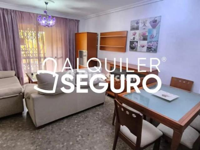 Piso en alquiler en Cerro Amate