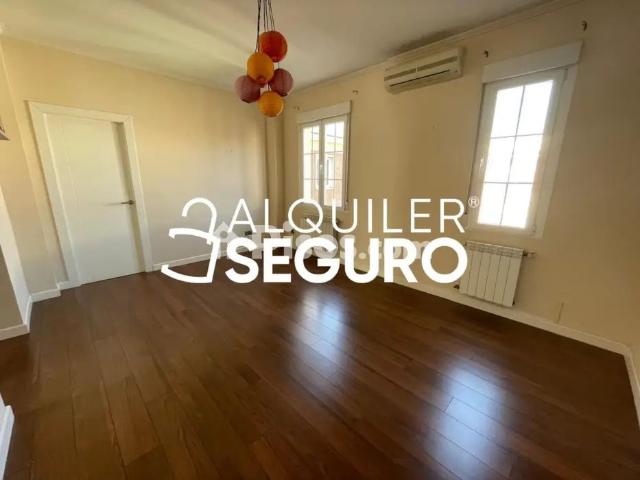 Piso en alquiler en Chamberi
