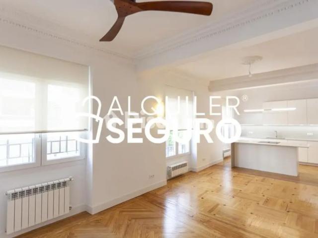 Piso en alquiler en Chamberi