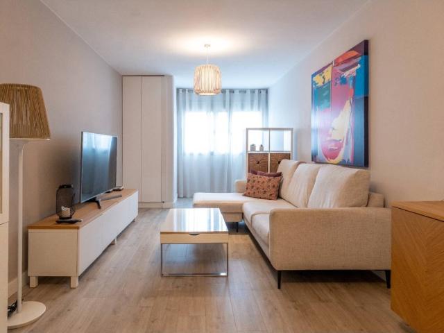 Piso en alquiler en Ciudad Alta 35013