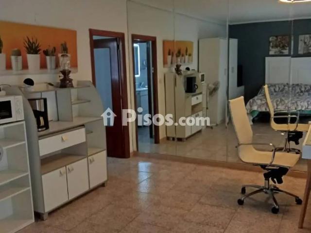Piso en alquiler en Ciudad Jardín Zoco