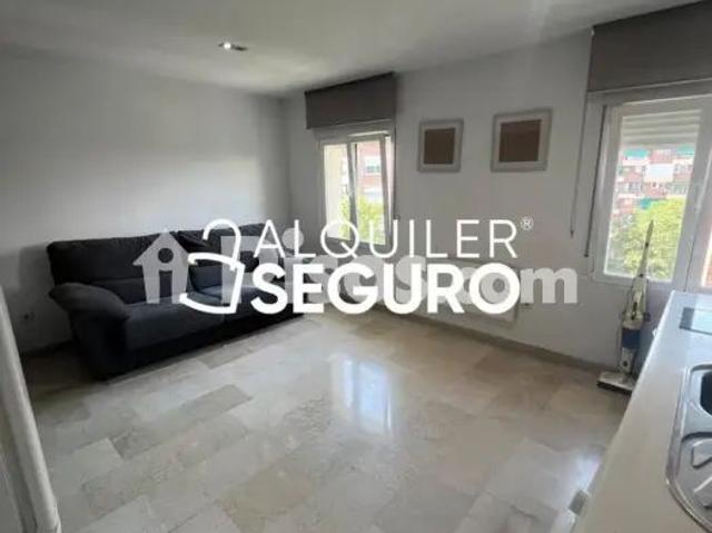 Piso en alquiler en Ciudad Lineal