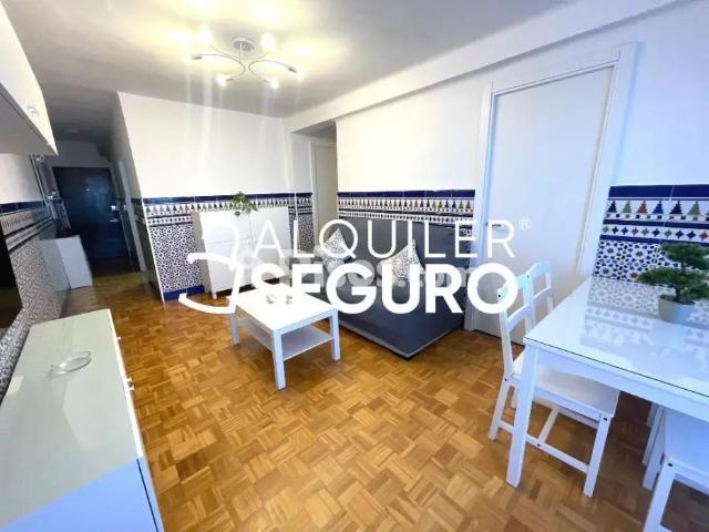 Piso en alquiler en Ciudad Lineal