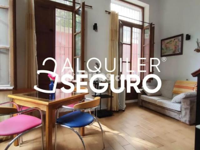 Piso en alquiler en Ciutat Vella