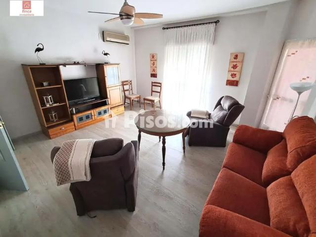 Piso en alquiler en Colón