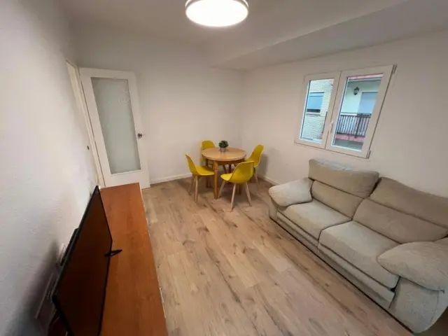 Piso en alquiler en Costanilla Empar Ballester, Nave 28