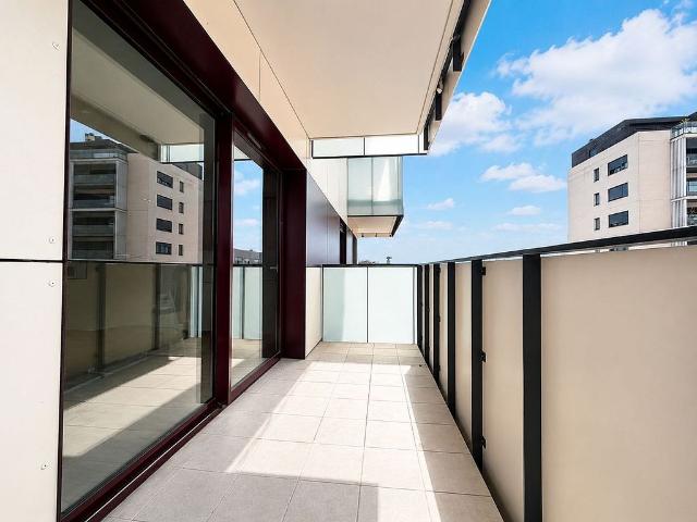 Piso en alquiler en Cornellà de Llobregat, de 68 m² 2 habitaciones por 1.650
