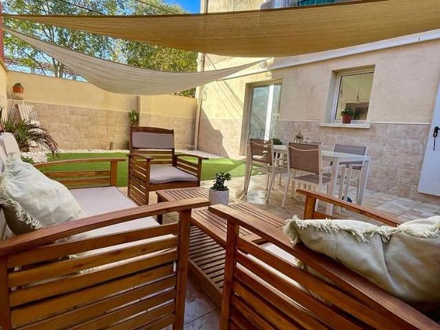 Piso en alquiler en Cornellà de Llobregat, de 95 m² 2 habitaciones por 1.050