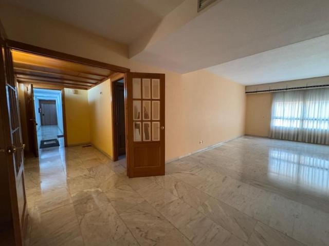 Piso en alquiler en Córdoba, Centro