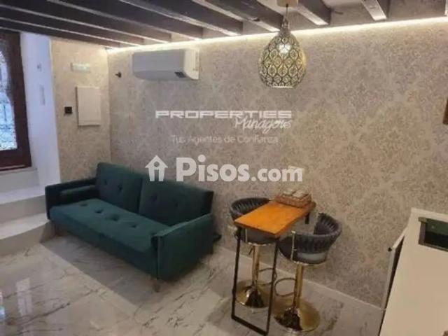 Piso en alquiler en Cort