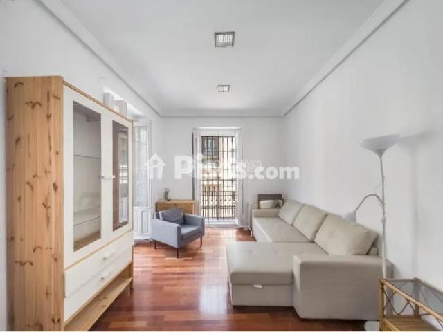 Piso en alquiler en Cortes Huertas