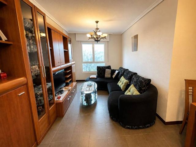 Piso en Alquiler en Corvera de Toranzo
