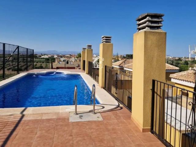 Piso en Alquiler en Daya Nueva