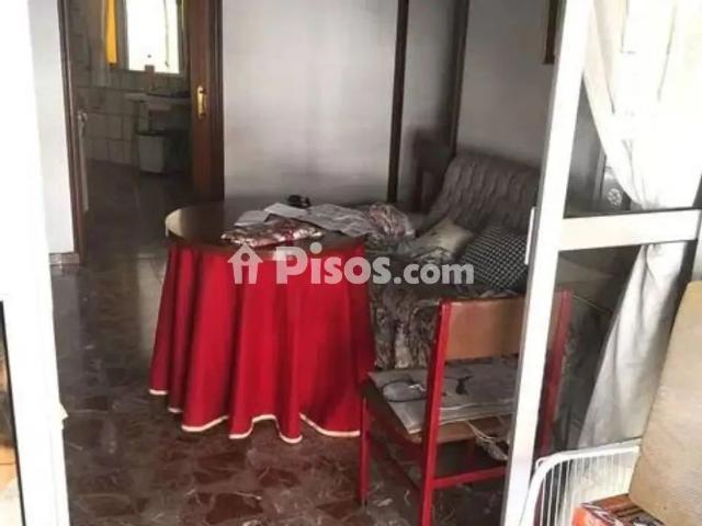 Piso en alquiler en Doctor Fedriani