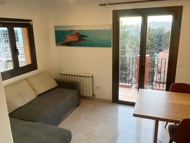 Piso en Alquiler en Eixample Sud – Migdia