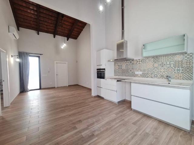 Piso en Alquiler en Eixample Sud – Migdia