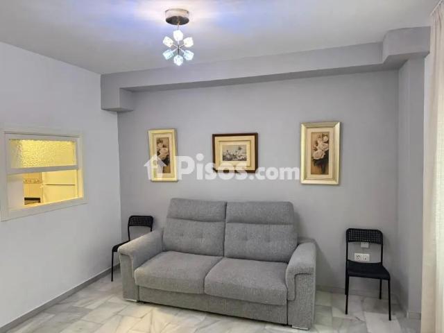 Piso en alquiler en El Molinillo Capuchinos