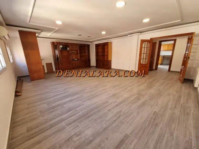 Piso en alquiler en El Montgó