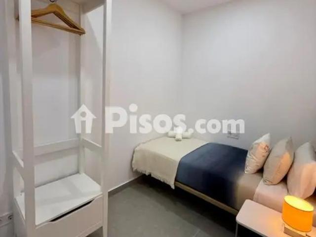 Piso en alquiler en El Camp de L'Arpa del Clot