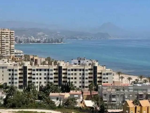 Piso en Alquiler en El Campello