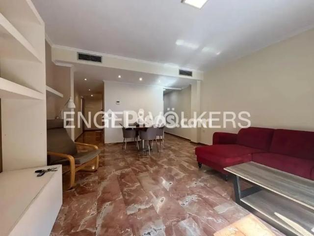 Piso en alquiler en El Pilar