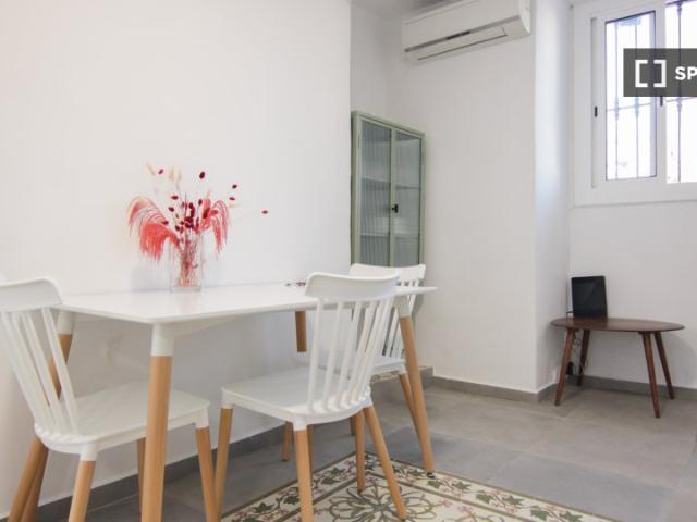 Apartamento de 2 dormitorios en alquiler en El Raval, Barcelona