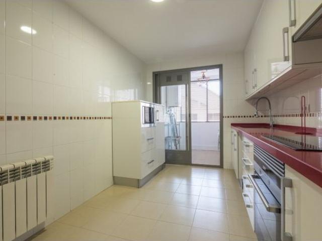 Piso en Alquiler en Elche de la Sierra, Alicante