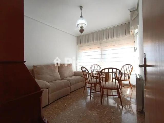 Piso en alquiler en Elda