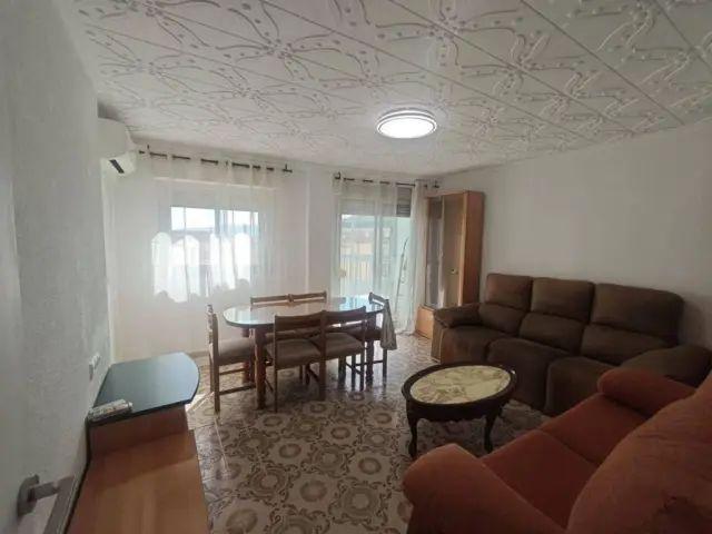 Piso en alquiler en Elda