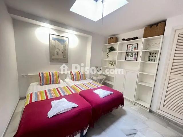 Piso en alquiler en Elviria