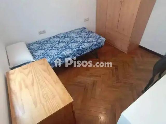 Piso en alquiler en Ensanche