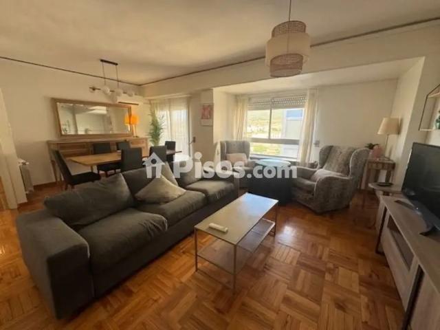 Piso en alquiler en Ensanche