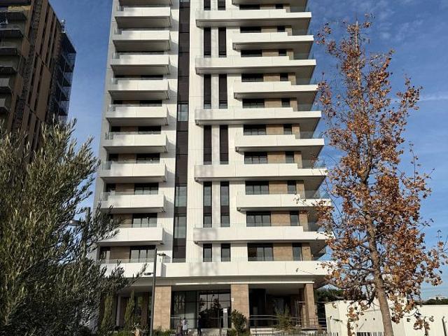 Piso en alquiler en Esplugues de Llobregat, de 48 m² 2 habitaciones por 1.670