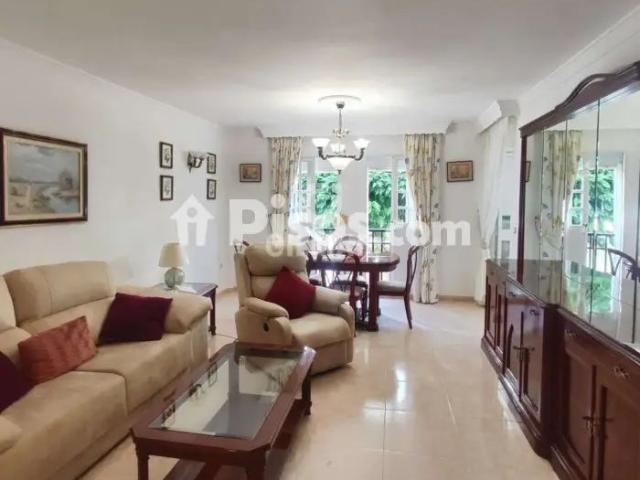 Piso en alquiler en Estepona Pueblo