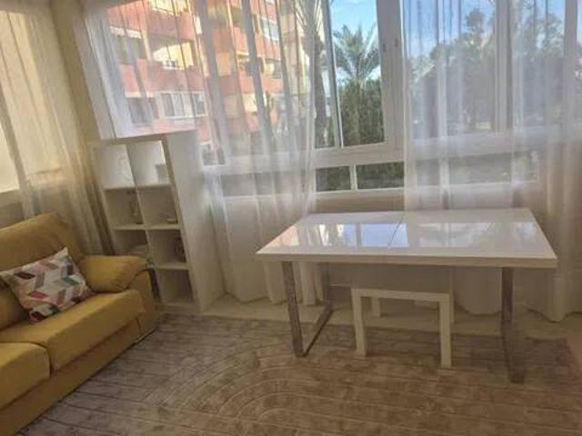 Piso en Alquiler en Estepona