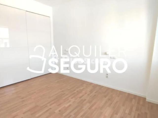 Piso en alquiler en Fuencarral