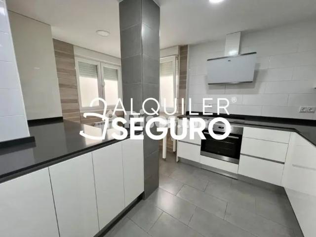Piso en alquiler en Fuencarral