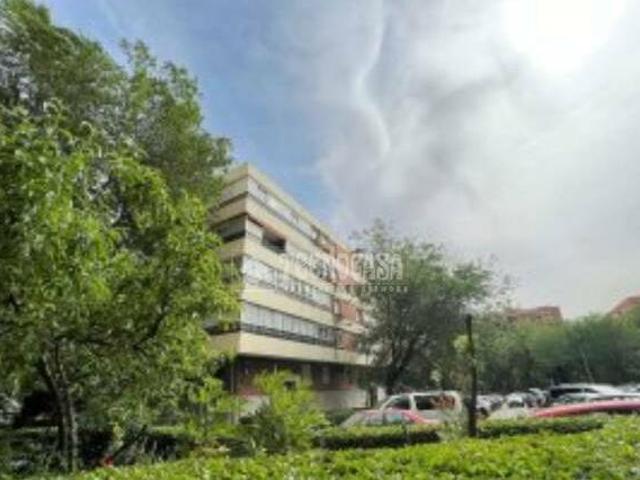 Piso en alquiler en Fuencarral