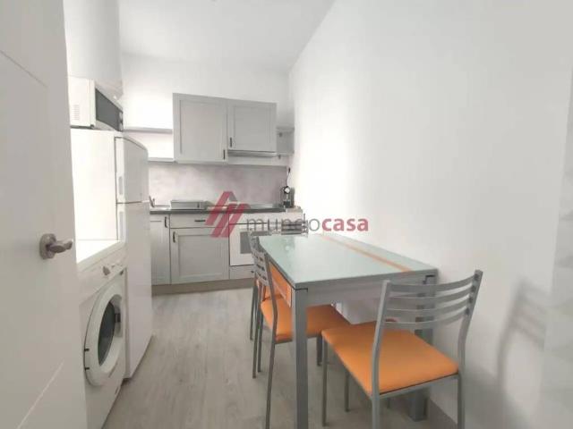 Piso en Alquiler en Ferrol