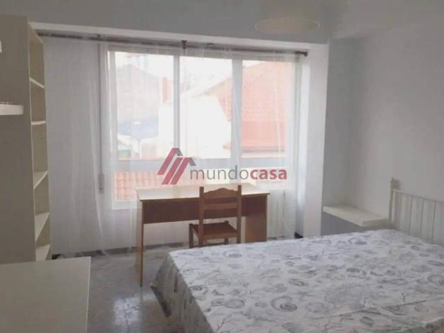 Piso en Alquiler en Ferrol