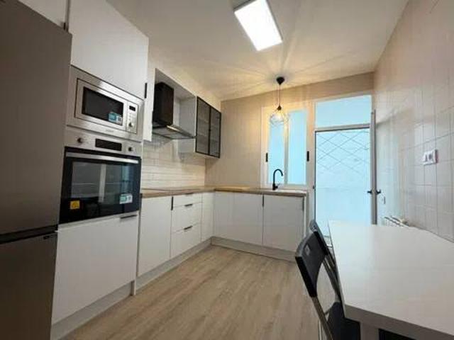 Piso en Alquiler en Ferrol