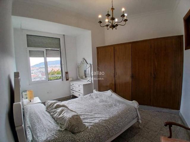 Piso en Alquiler en Ferrol