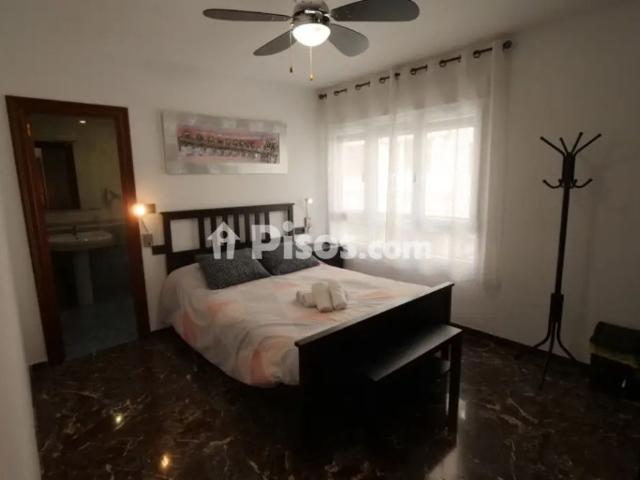Piso en alquiler en Figares San Antón